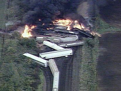 [Image: train-derail-3.jpg]